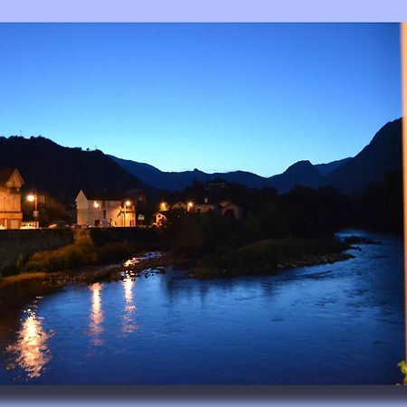 Hotel Le Bellevue Tarascon-sur-Ariege Exterior photo