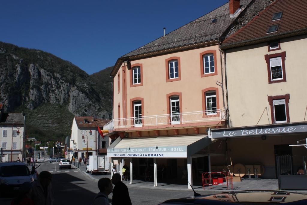 Hotel Le Bellevue Tarascon-sur-Ariege Exterior photo